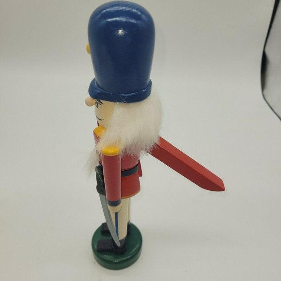 Nutcracker Solid Figures Model Home Decorations - Picture 4 of 11